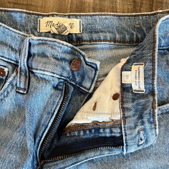 Madewell Perfect Vintage Straight Leg Jean (distressed) - Picture 3 of 3